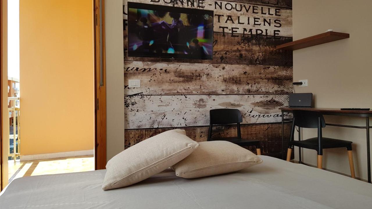 Ferienwohnung Casalmare Via Asse Ventimiglia Exterior foto