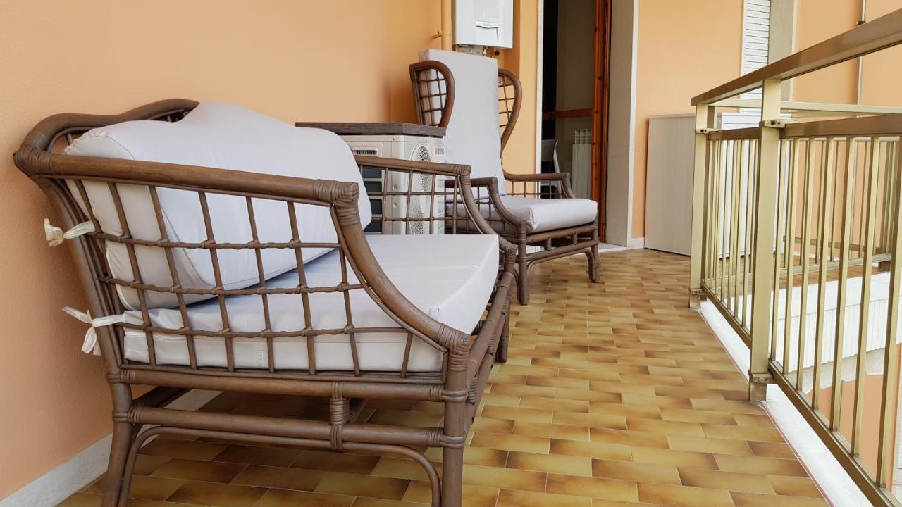 Ferienwohnung Casalmare Via Asse Ventimiglia Exterior foto
